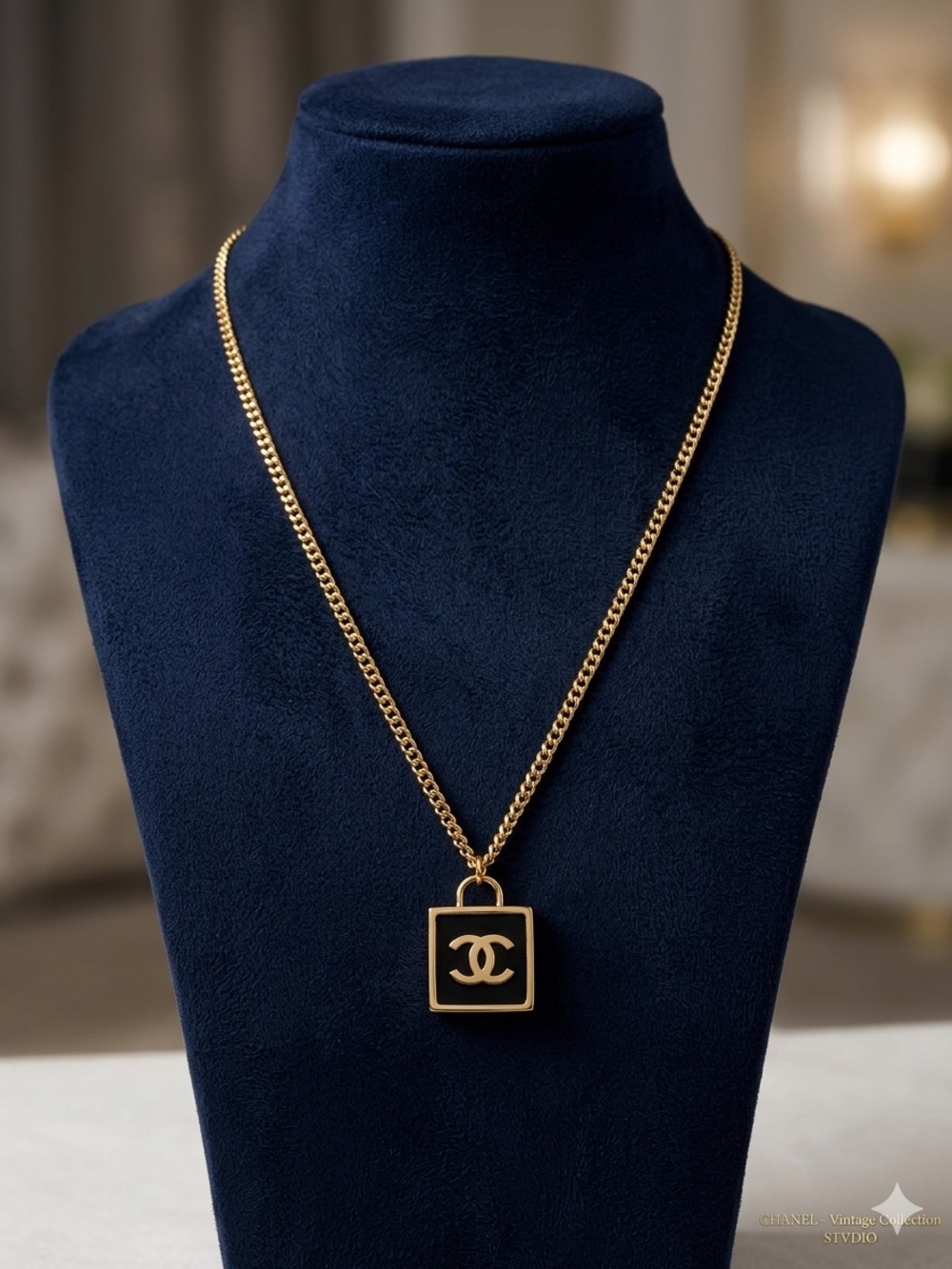 ChaneI Gold and Black Chunky Pendant on 17” Gold Necklace - Picture 1 of 14